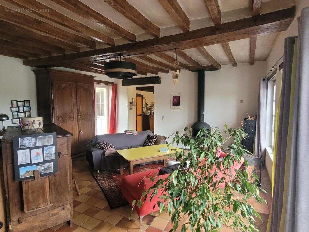 Maison à LES ETILLEUX
