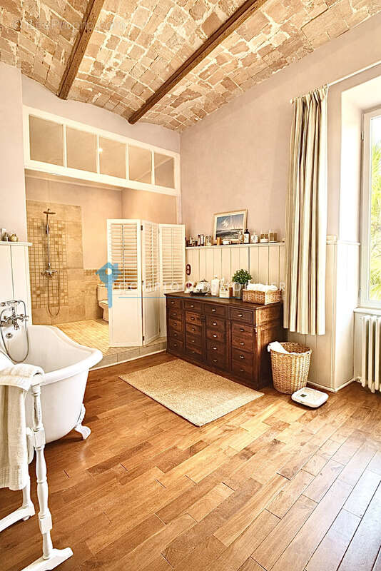 Domaine d'exception au bord de l’Ardèche - avec maison de Maître, 5 logements indépendants - photo 18