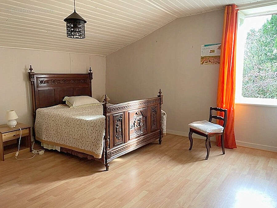 Maison à SAINT-SAUVEUR-D&#039;AUNIS