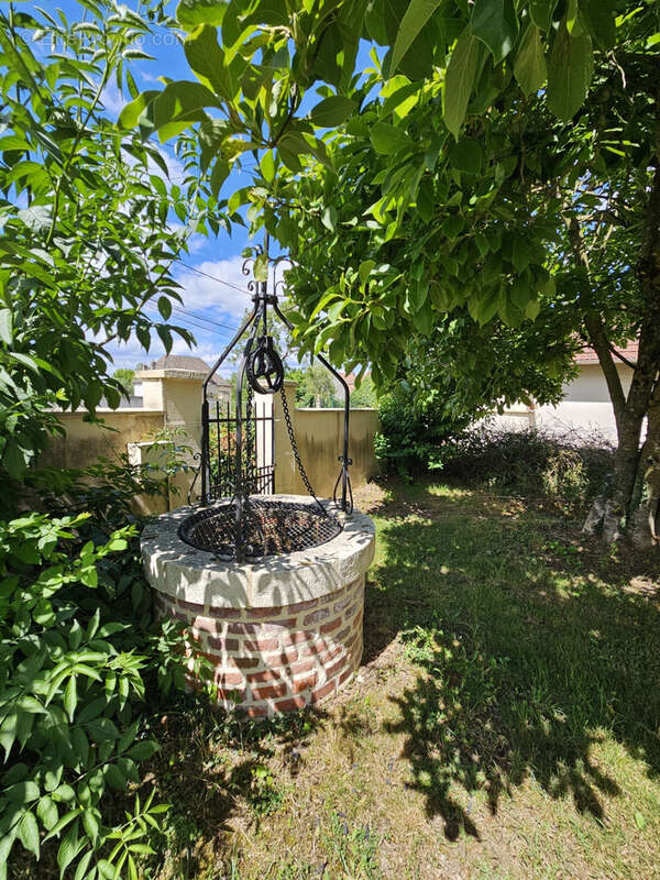 Maison à VERDUN-SUR-LE-DOUBS