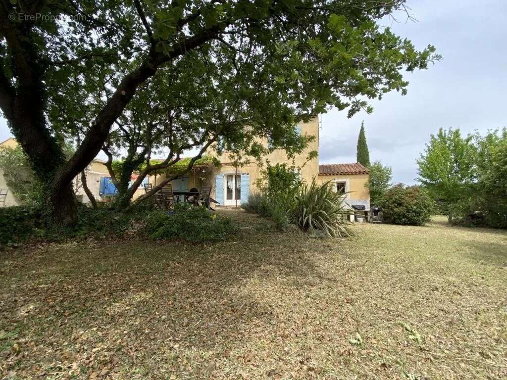 Maison à SAINT-MAXIMIN-LA-SAINTE-BAUME