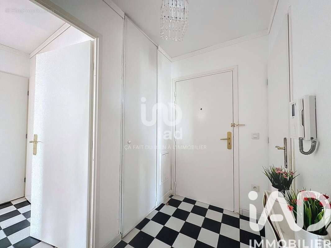 Photo 7 - Appartement à DAMMARIE-LES-LYS