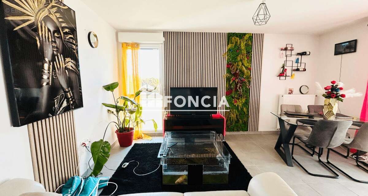 Appartement à SAINT-ORENS-DE-GAMEVILLE