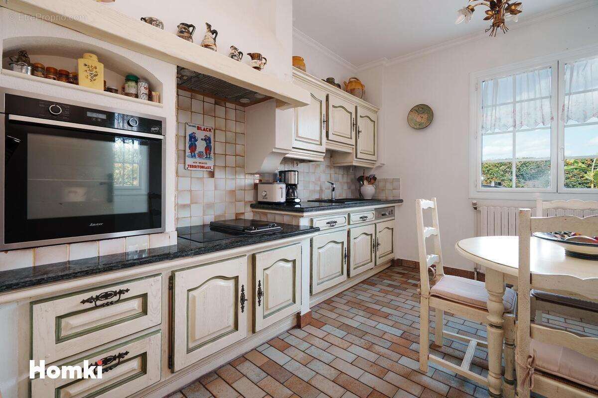 Maison à LIGNAN-SUR-ORB