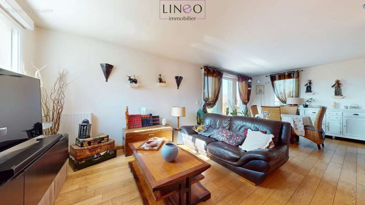 Appartement à CHOISY-LE-ROI