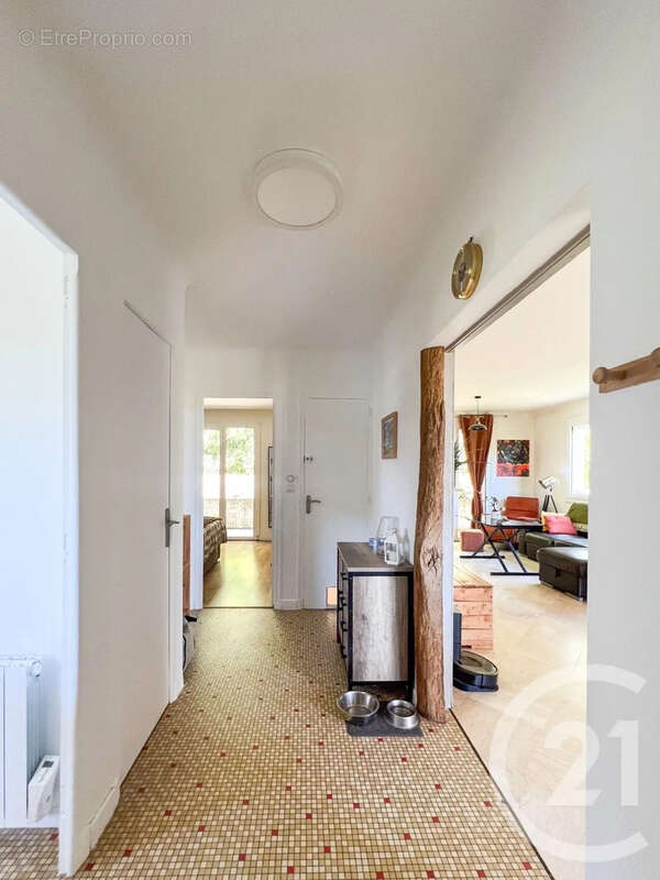 Maison 104 m² à Bon-Encontre  - photo 9