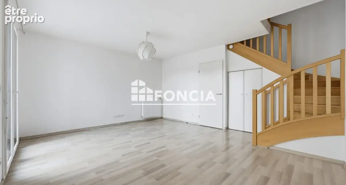 T3 en duplex de 61 m² – Bassins à flot - photo 5