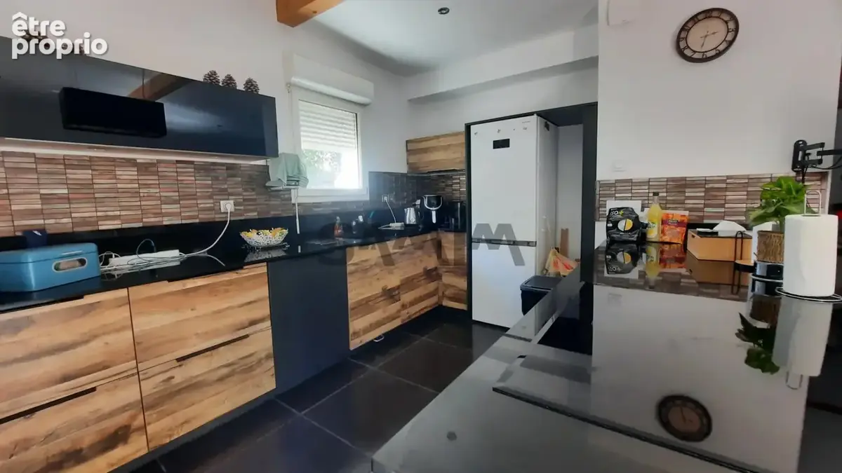 À vendre  - belle villa  avec piscine - secteur quissac - photo 6