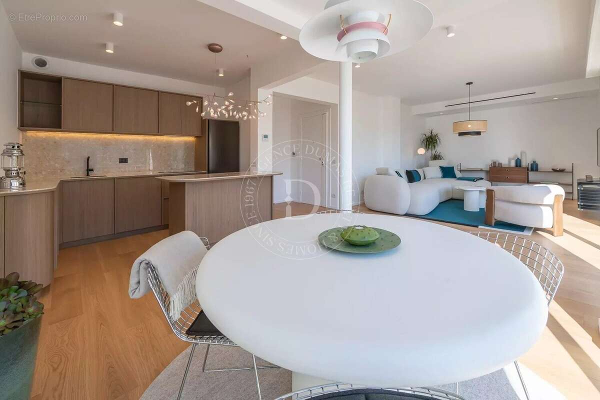 Appartement à BEAULIEU-SUR-MER