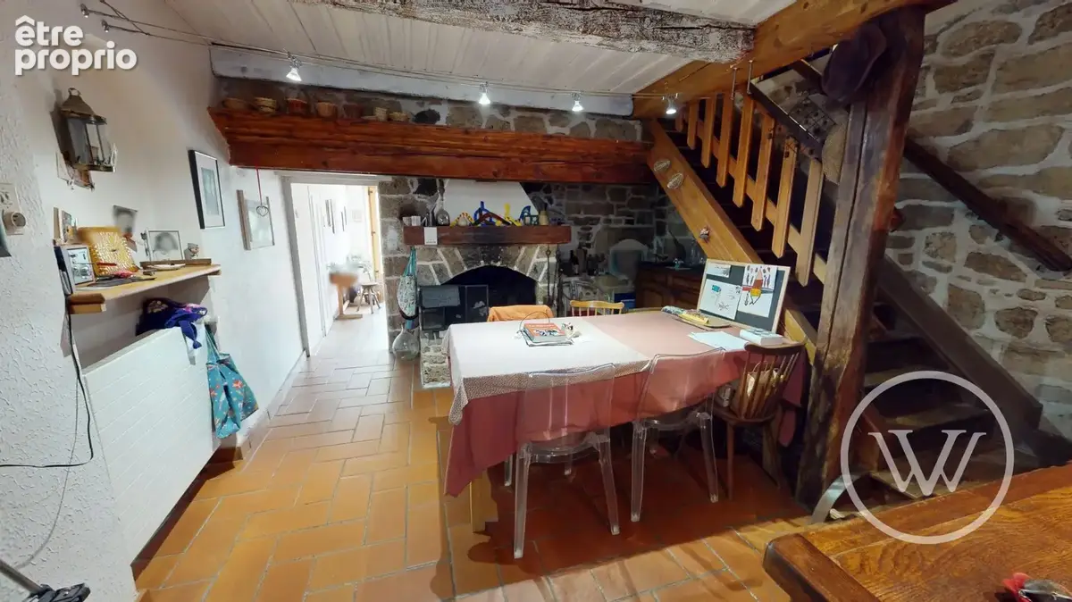 Maison 8 pièces 210 m² à vendre à Mouthier-Haute-Pierre (25920) - photo 4