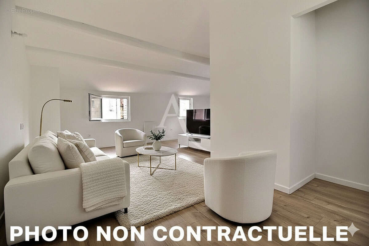 Appartement à MARSEILLE-6E