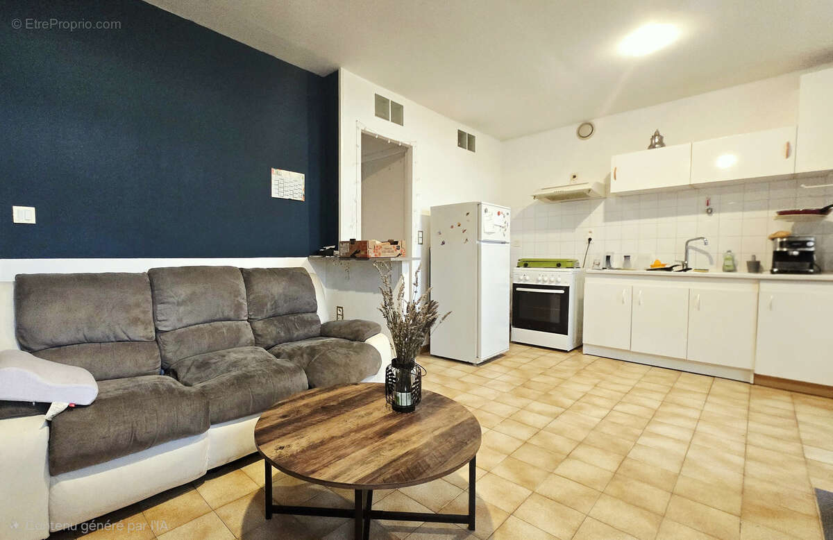 Maison à LA RIVIERE