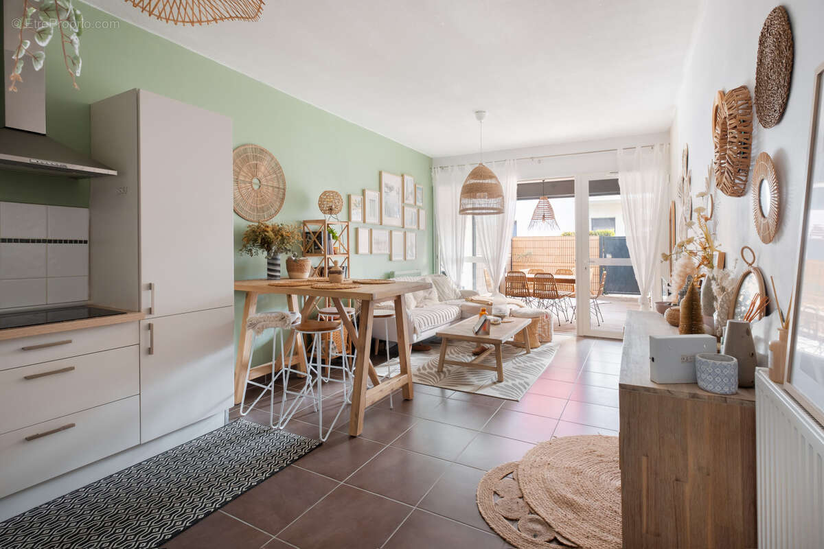 Appartement à JUVIGNAC