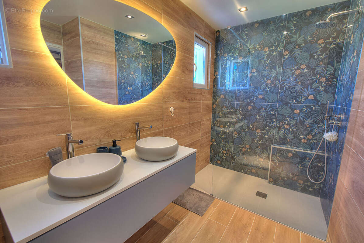 Villa saint raphael 5 pieces 185 m2 valescure - photo 12
