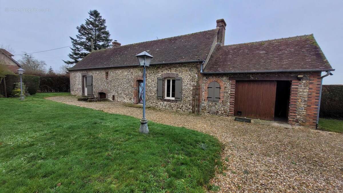 Photo 2 - Maison à SAINT-MICHEL-TUBOEUF