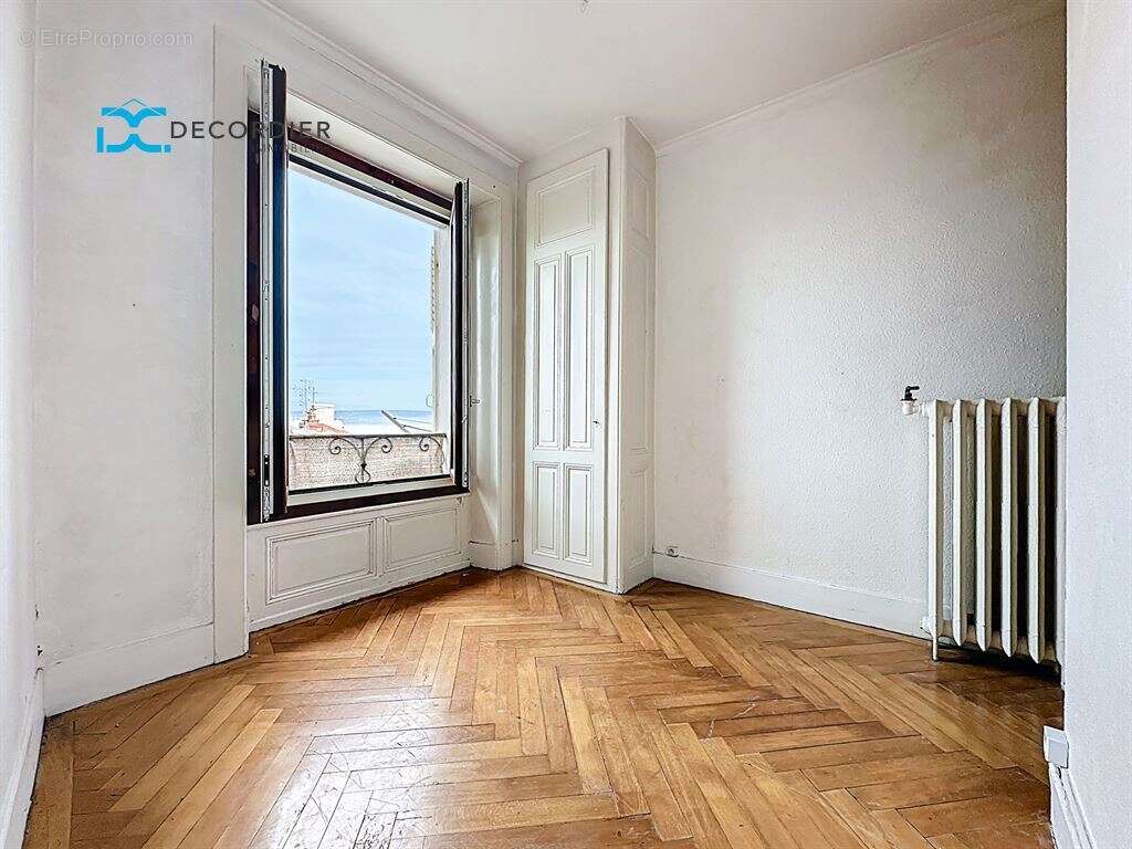 Appartement à EVIAN-LES-BAINS