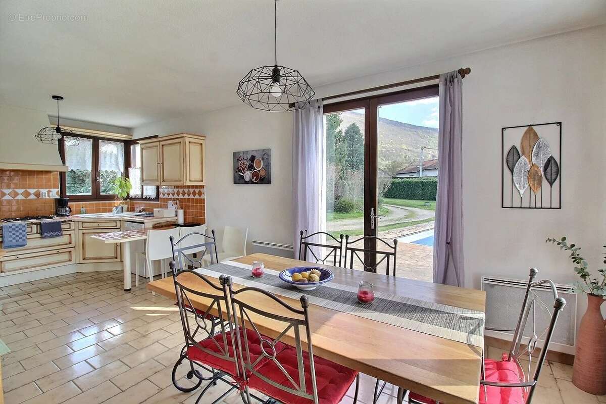 Maison à SAINT-MARCELLIN