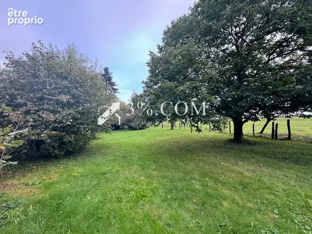 3%COM Corps de ferme avec dépendances 300m2 et jardin 16 are - photo 4