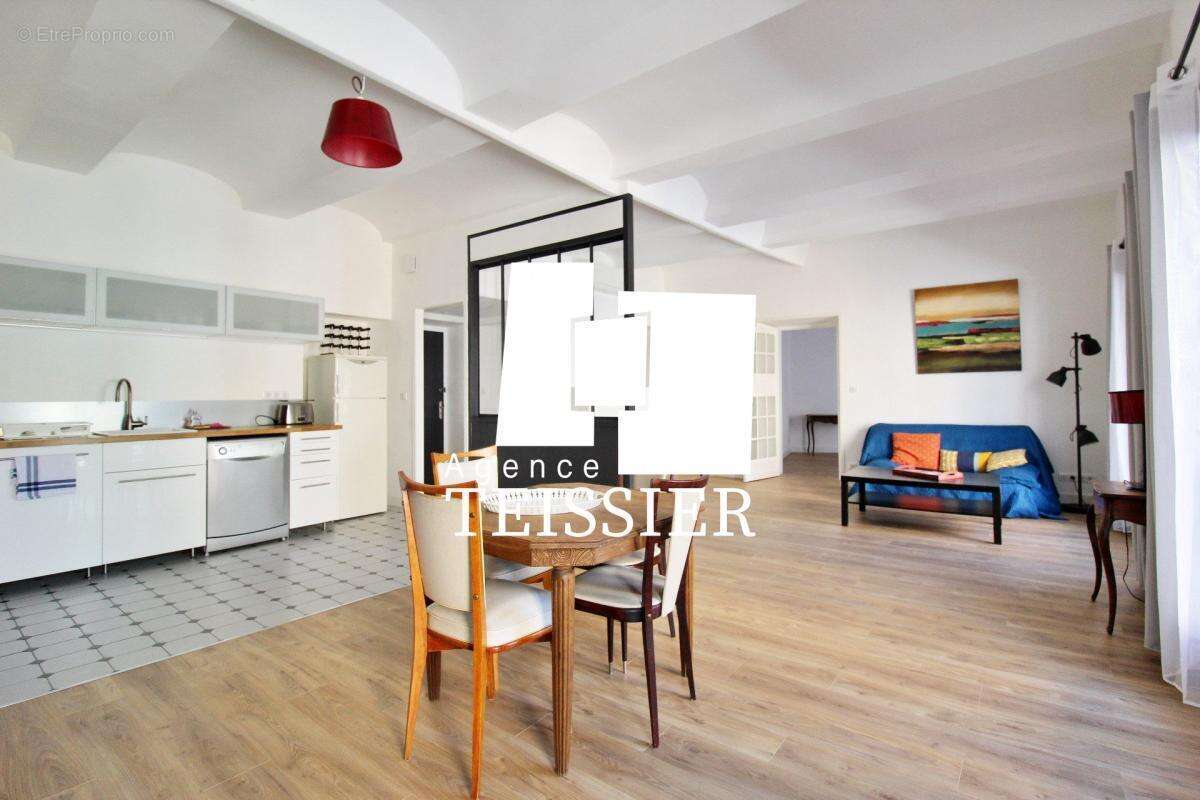 Appartement à LES VANS