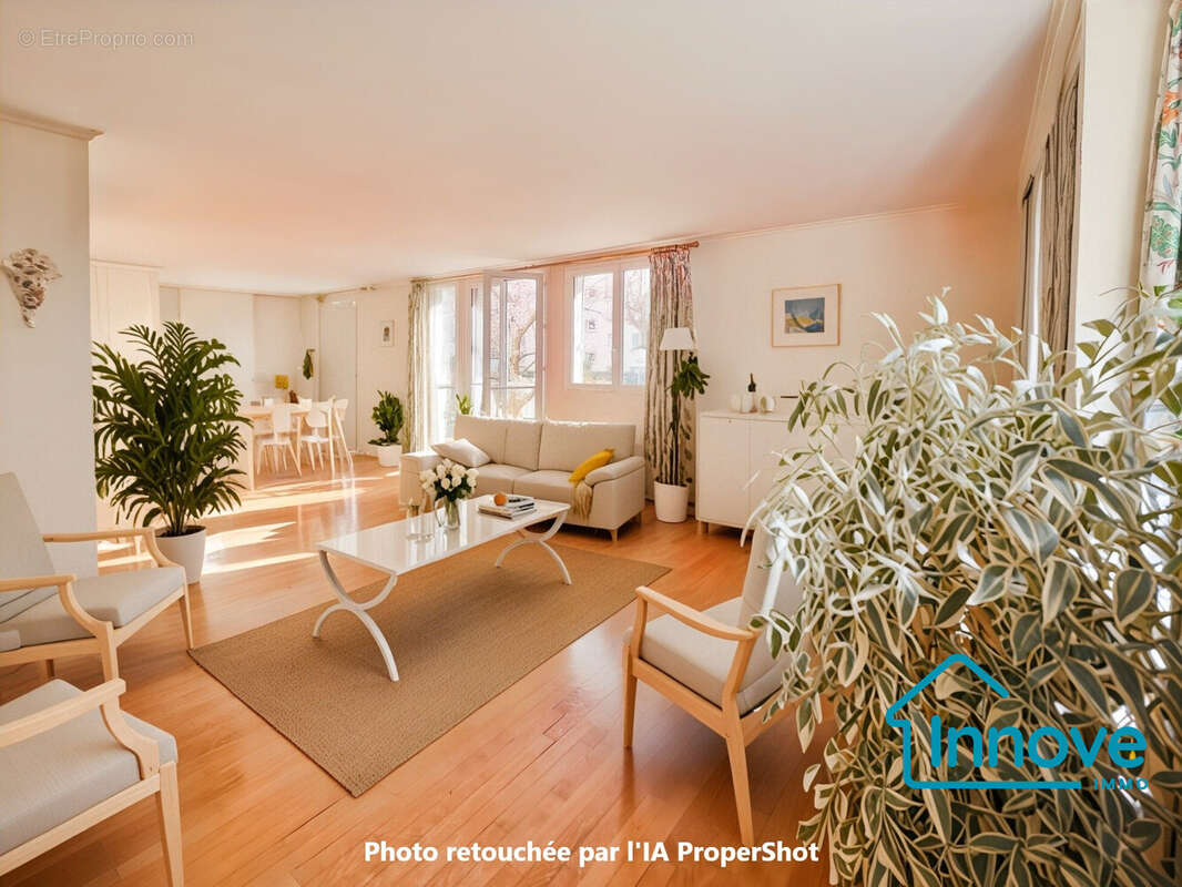 Appartement à VERSAILLES
