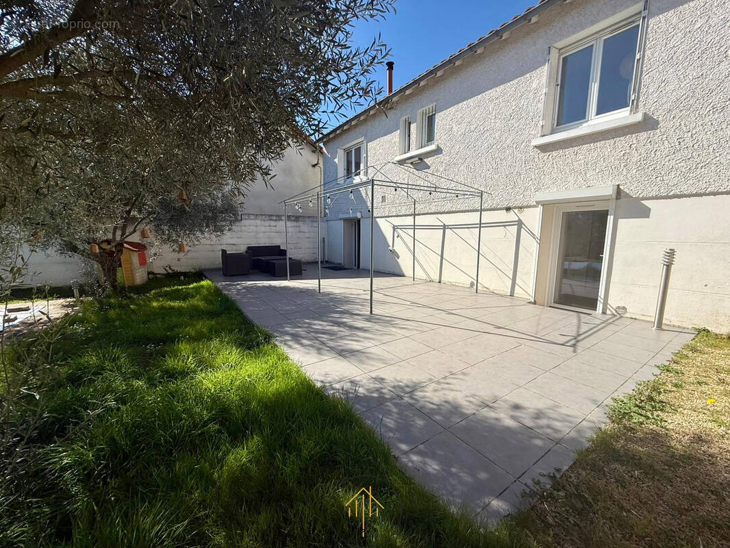 Maison à CHASSENEUIL-DU-POITOU