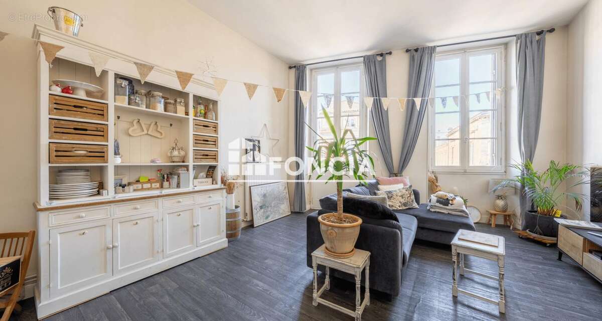 Appartement à BORDEAUX