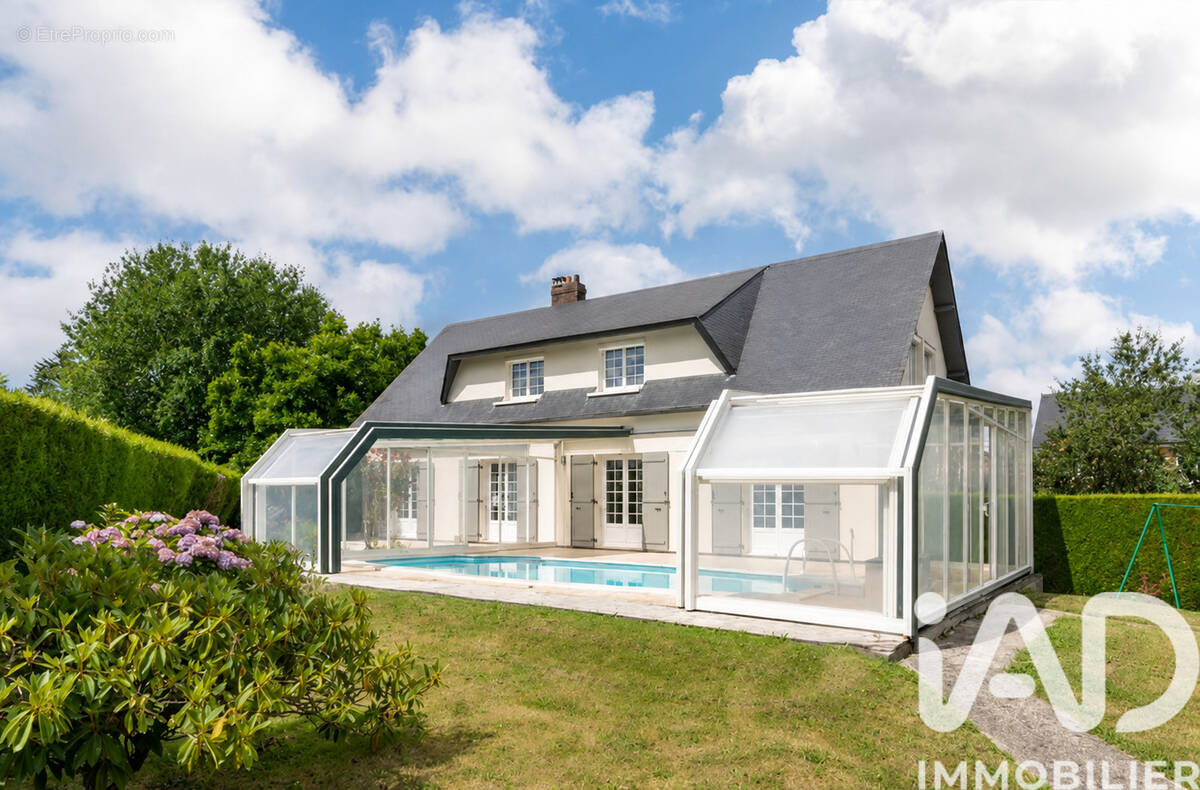 Photo 1 - Maison à LE MESNIL-ESNARD