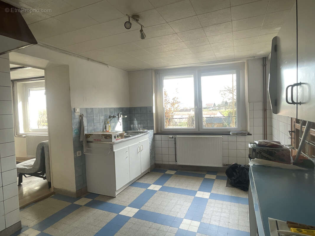 Maison à UBEXY