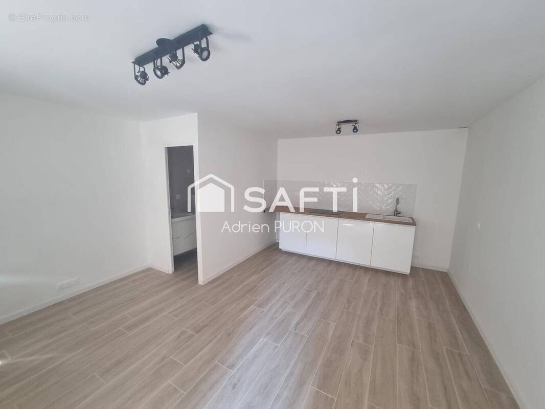 Photo 1 - Appartement à PANTIN