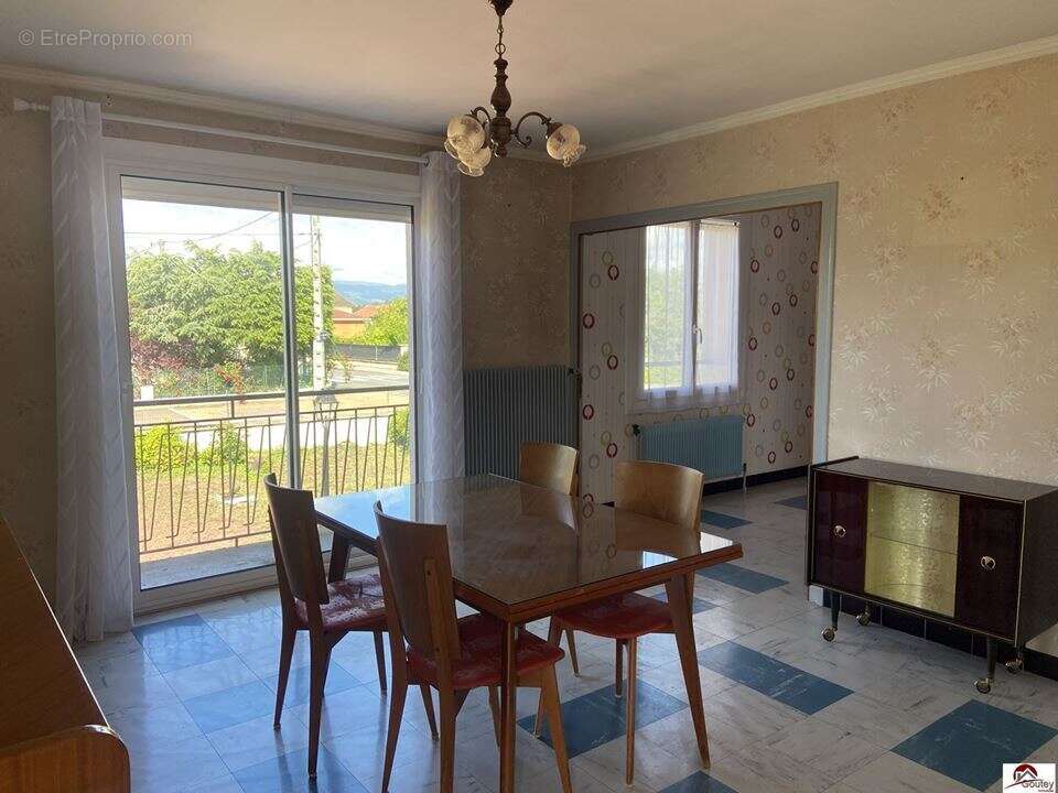 Maison 78 m² à Riorges  - photo 3