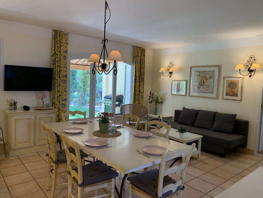 Maison 110 m² à Mallemort  - photo 8