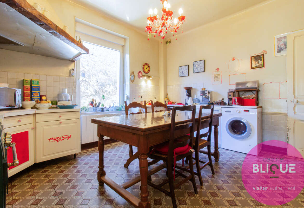 Maison à DOMEVRE-SUR-VEZOUZE