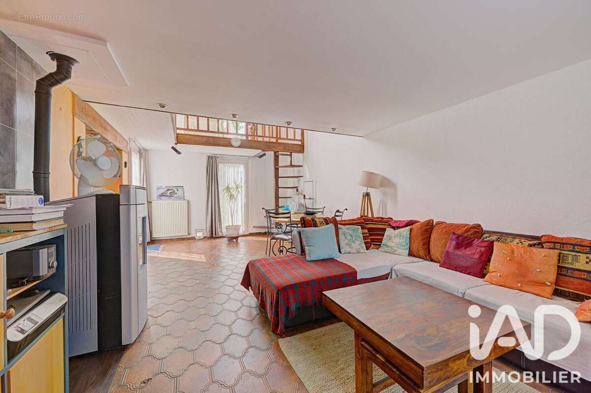 Photo 2 - Maison à EMERAINVILLE