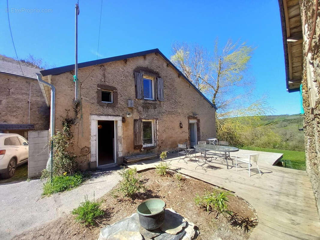 Maison à PEUX-ET-COUFFOULEUX