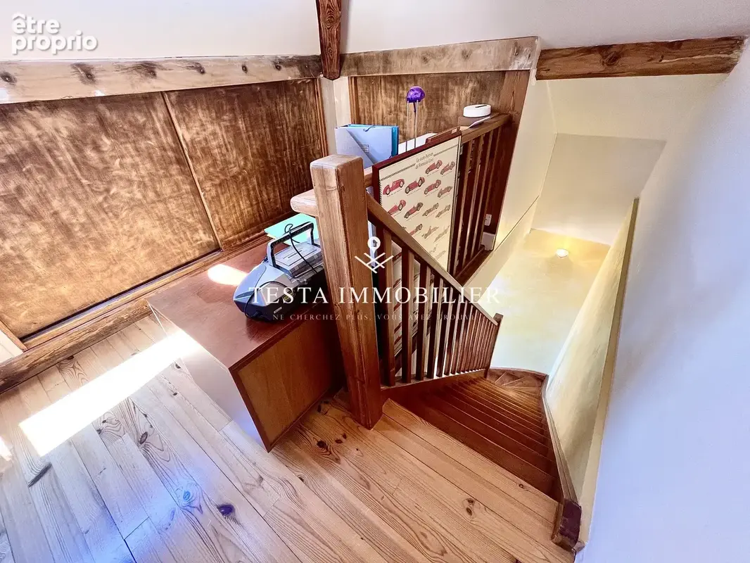Menton Terres Chaudes - Dernier étage d'une maison de maître - Appartement duplex de 145 m2 (92 m2 loi carrez) - photo 20