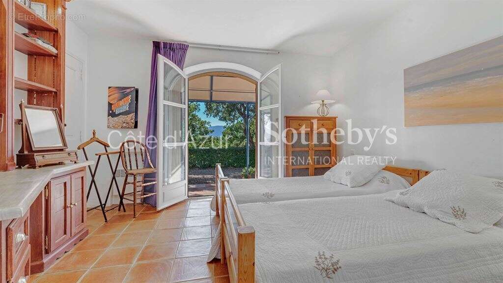 Maison provençale de prestige avec piscine et dépendance, Golfe de Saint-Tropez - photo 15