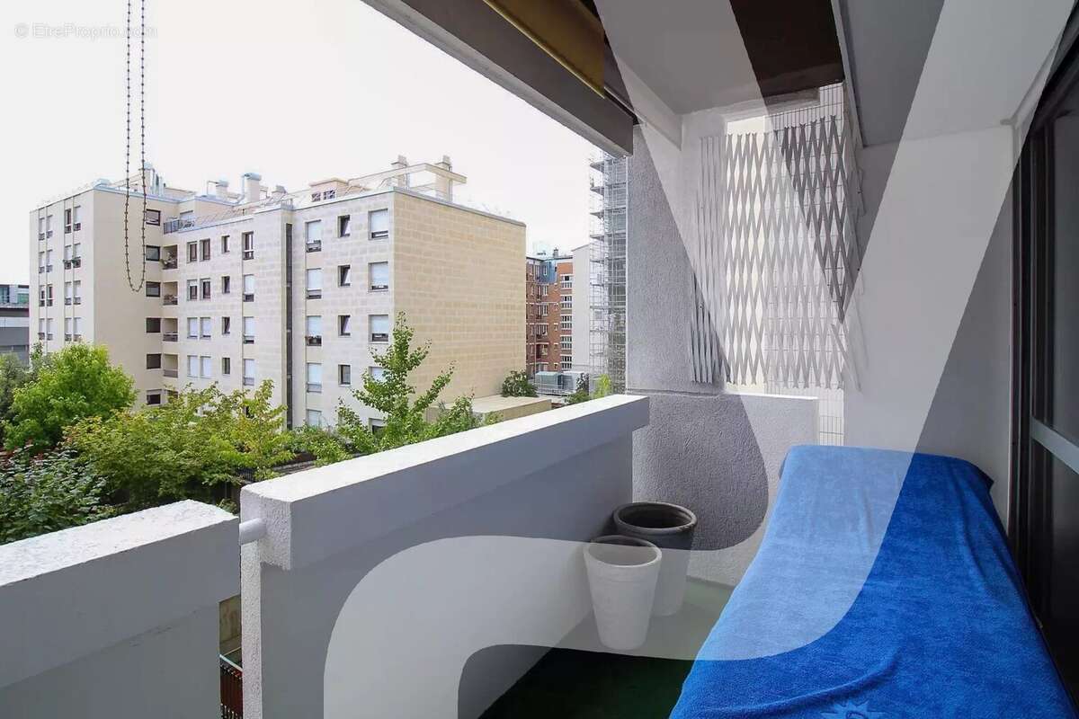 Appartement à PARIS-12E