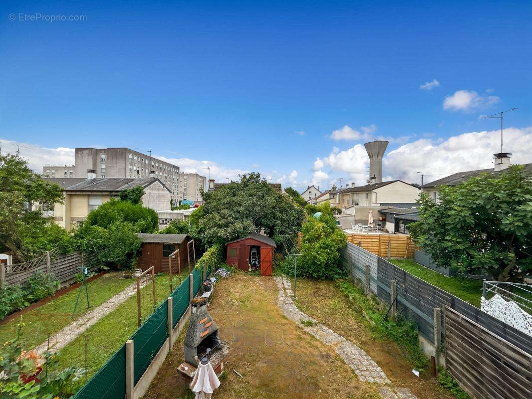 Maison familiale rénovée - Saran, rue des Mésanges - photo 5