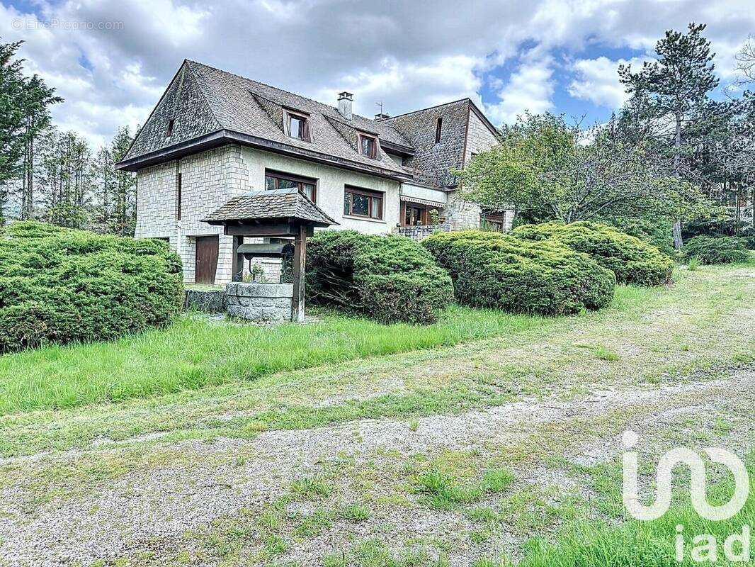 Photo 1 - Maison à LE MALZIEU-VILLE