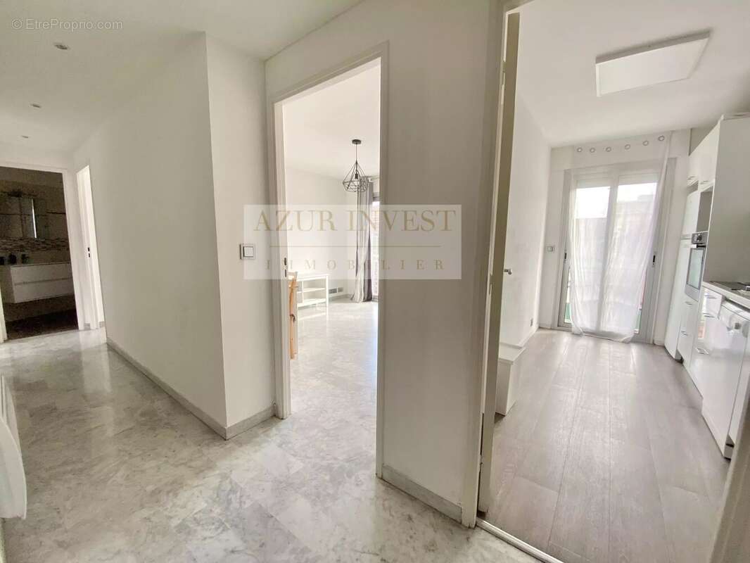 Appartement à ROQUEBRUNE-CAP-MARTIN