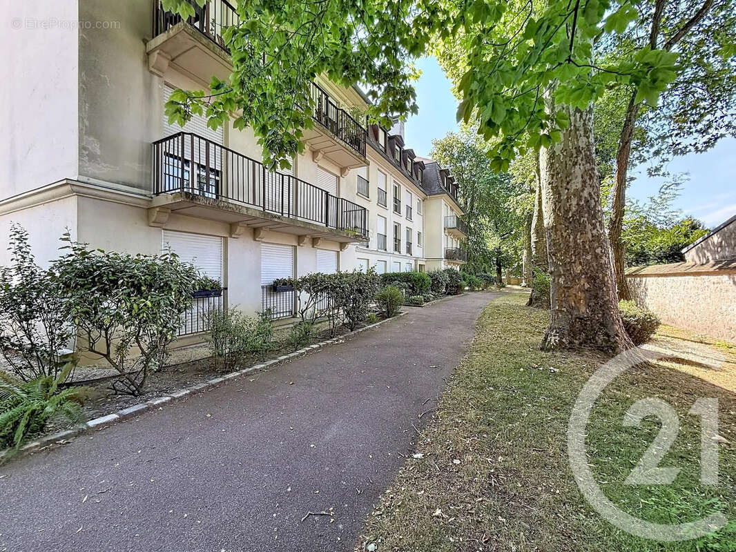 Appartement à FONTAINEBLEAU