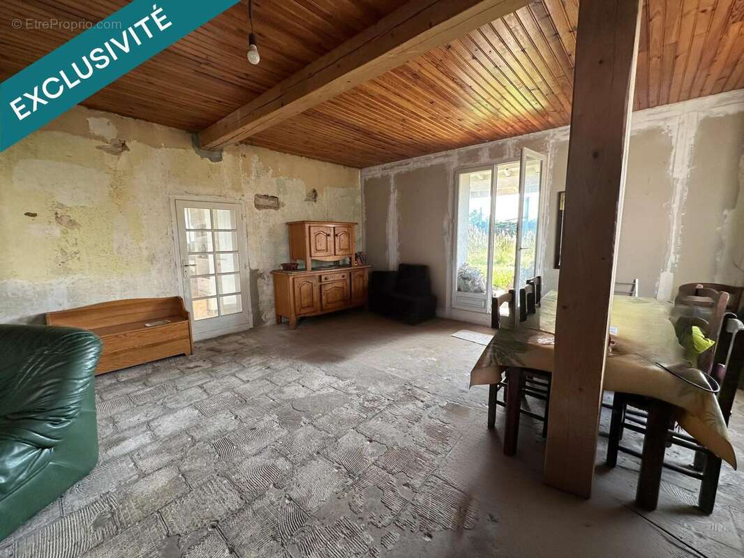 Photo 2 - Maison à TOULENNE