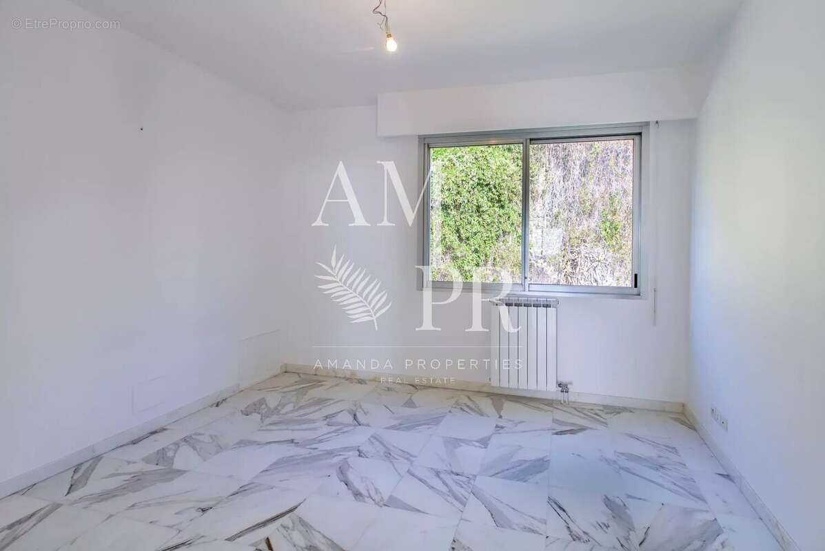 Appartement à VILLEFRANCHE-SUR-MER