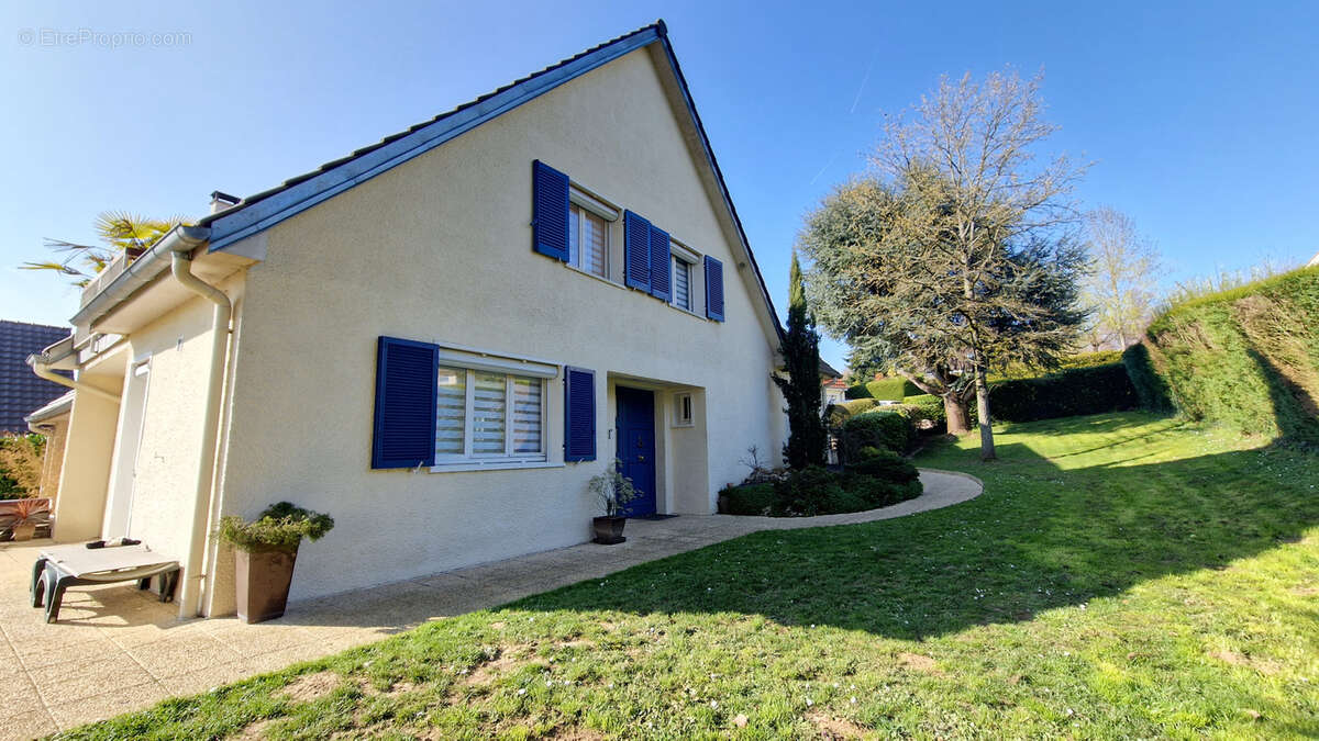 Maison à SAINT-WITZ