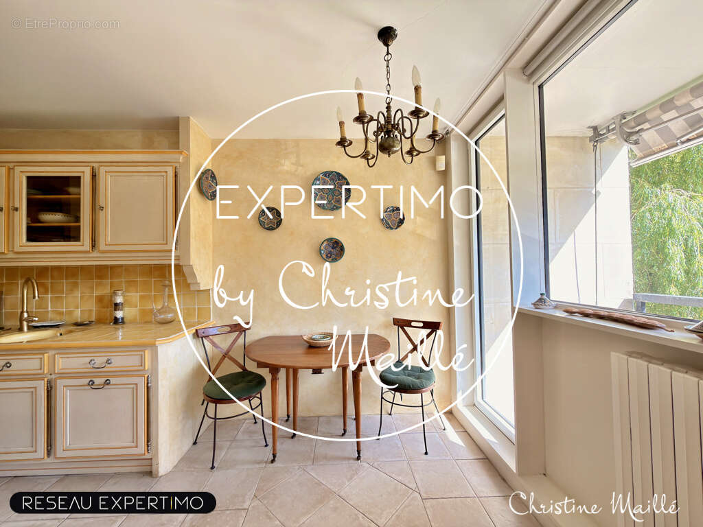 Appartement à VERSAILLES