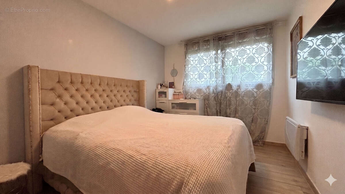 Appartement à CORBEIL-ESSONNES