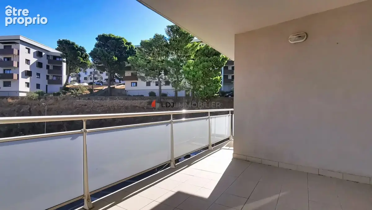 Appartement 3 pièces 60 m² à vendre à Port-Vendres (66660) - photo 2