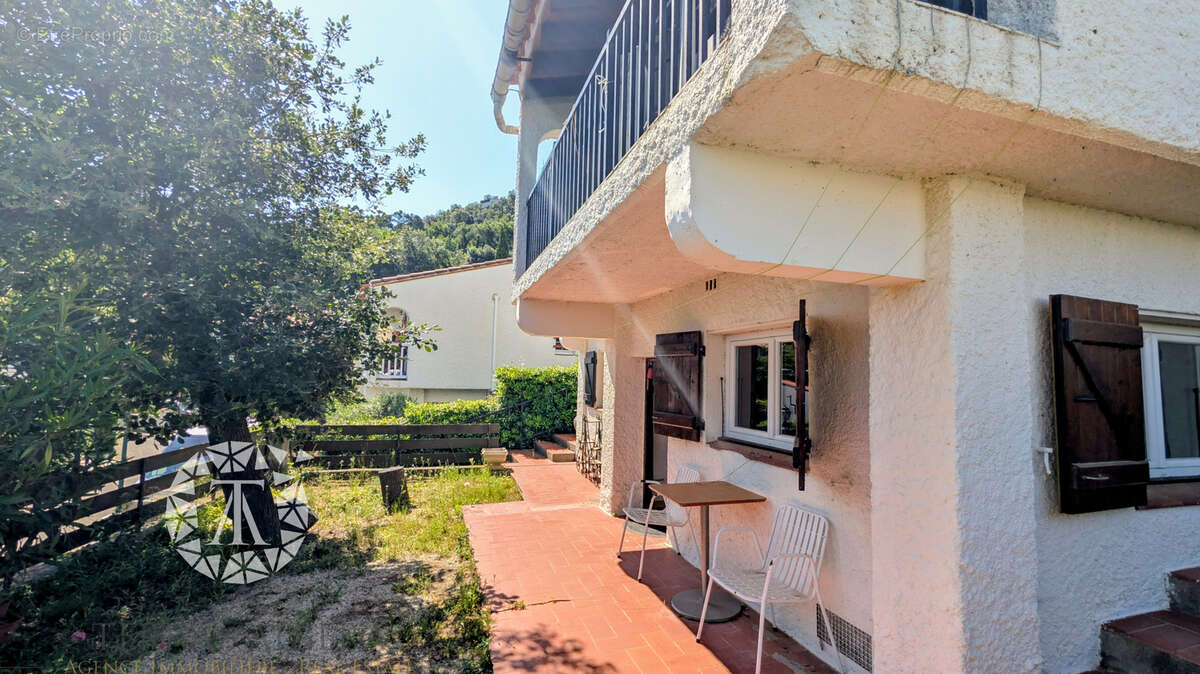 Maison à LAROQUE-DES-ALBERES