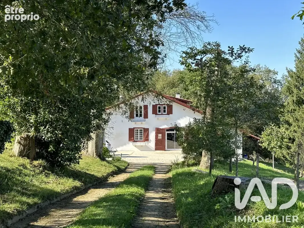 Photo 1 - Maison à URT