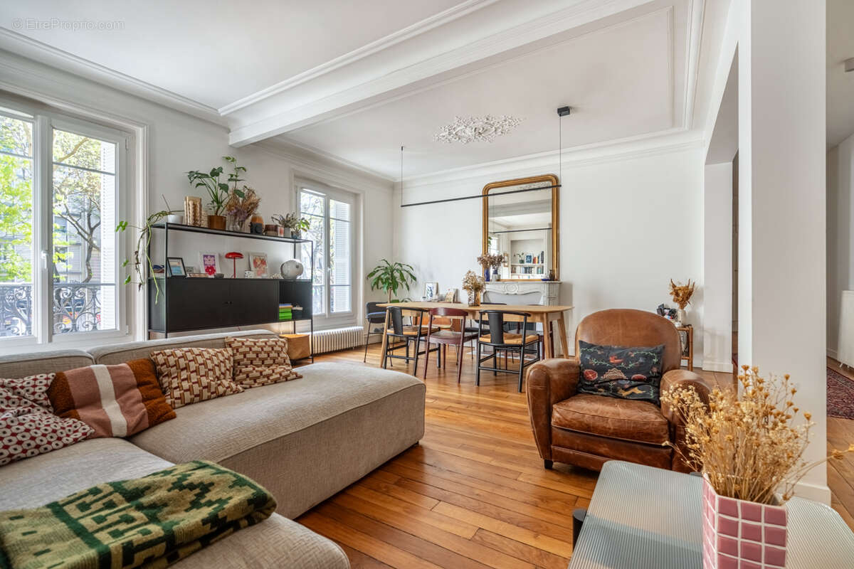 Appartement à PARIS-11E